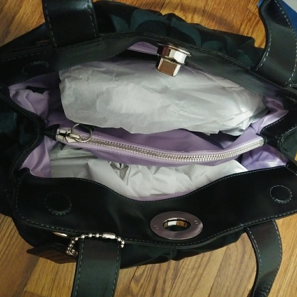 NWOT Coach Black Purse - Picture 3 of 5